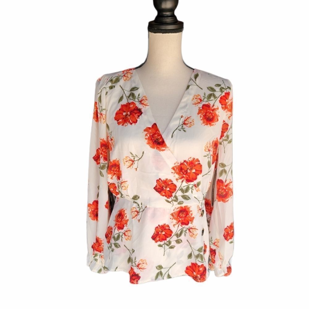 Almost Famous Floral Faux Wrap Top NWT. Size L.